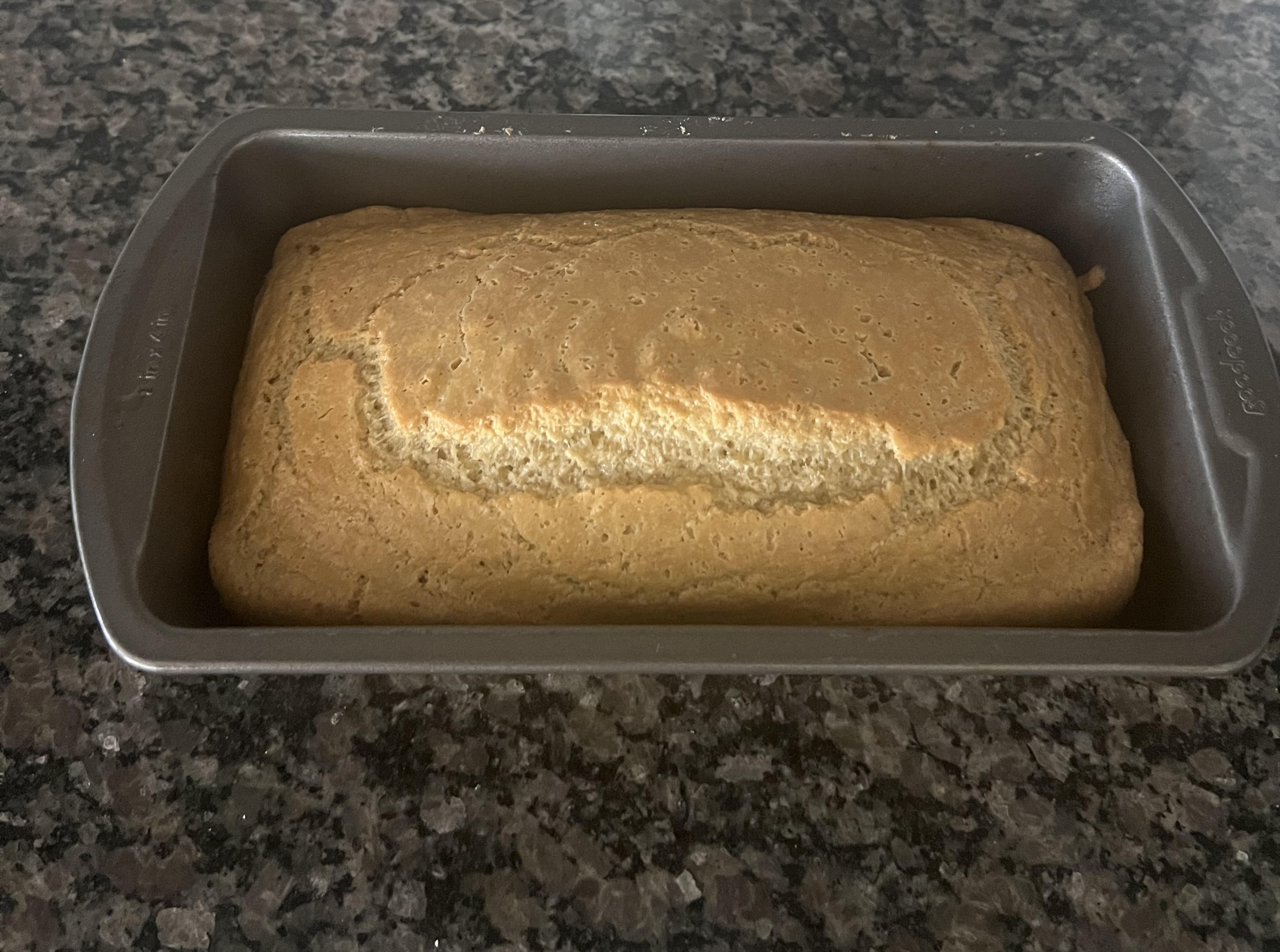 Gluten-free sandwich bread loaf