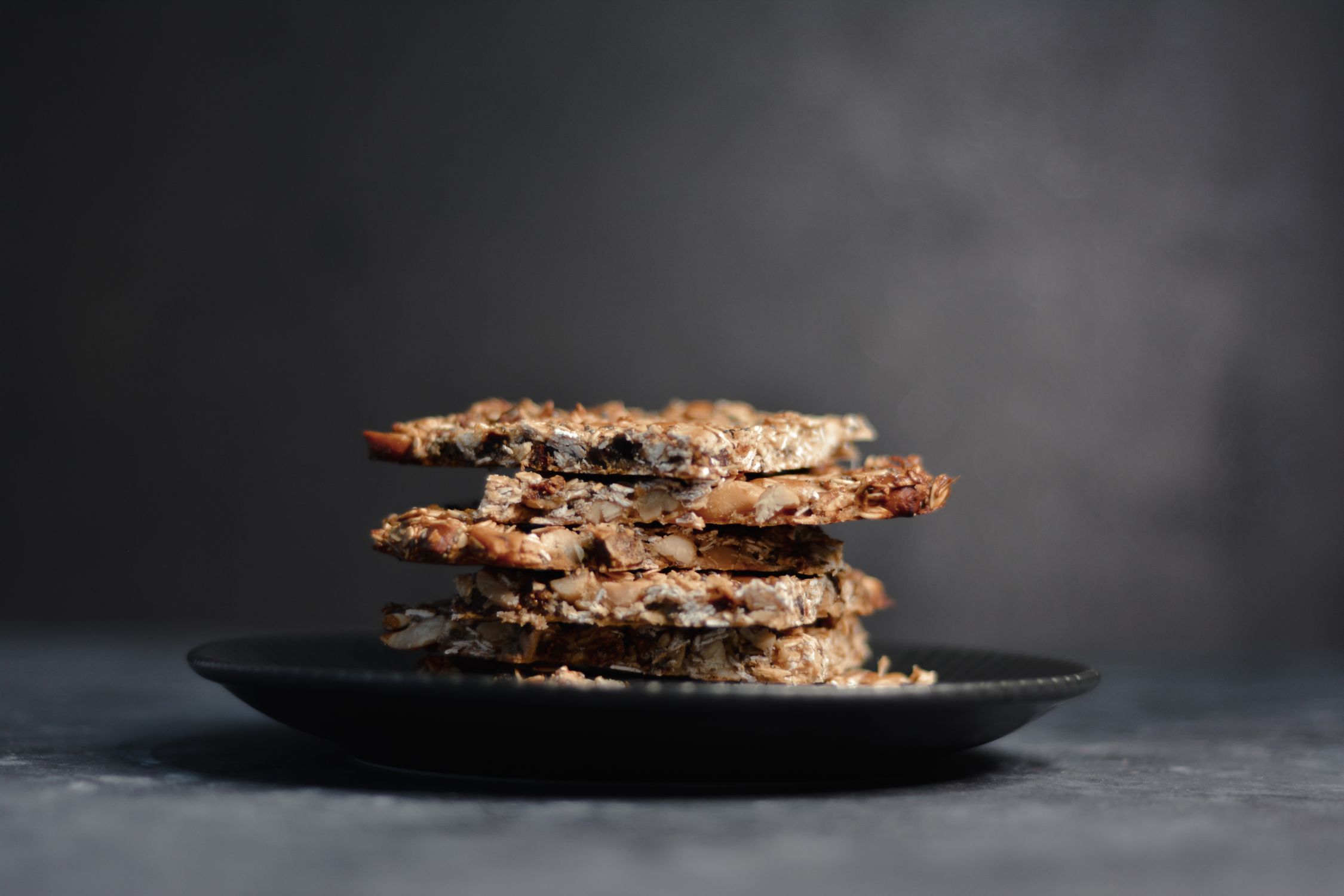 Gluten-free granola snack bars